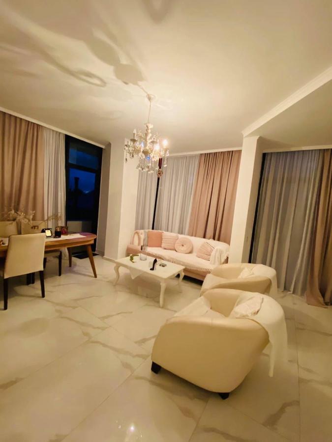 New House Kobuleti Hotel Bagian luar foto