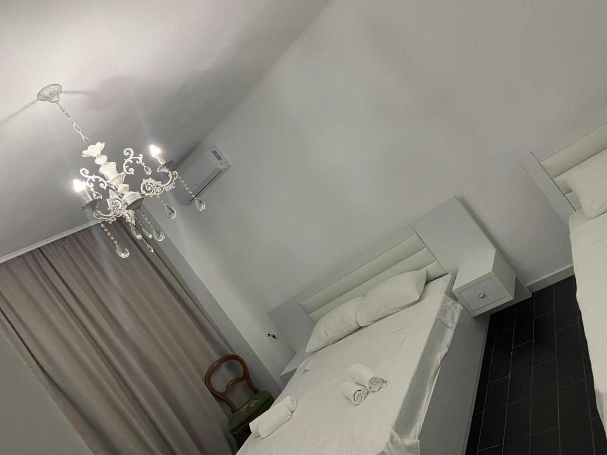 New House Kobuleti Hotel Bagian luar foto