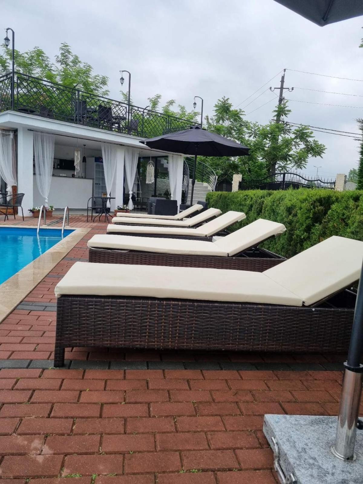New House Kobuleti Hotel Bagian luar foto